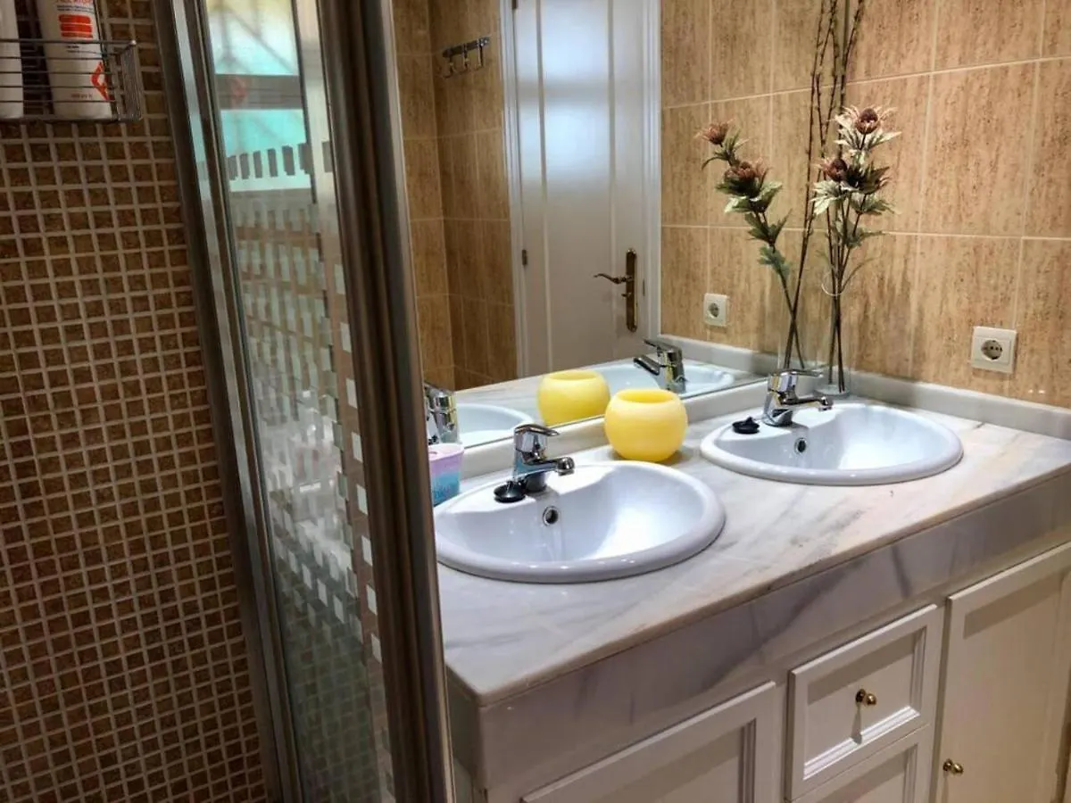 Nice Flat Close With Pool Marbella Spain Cabopino