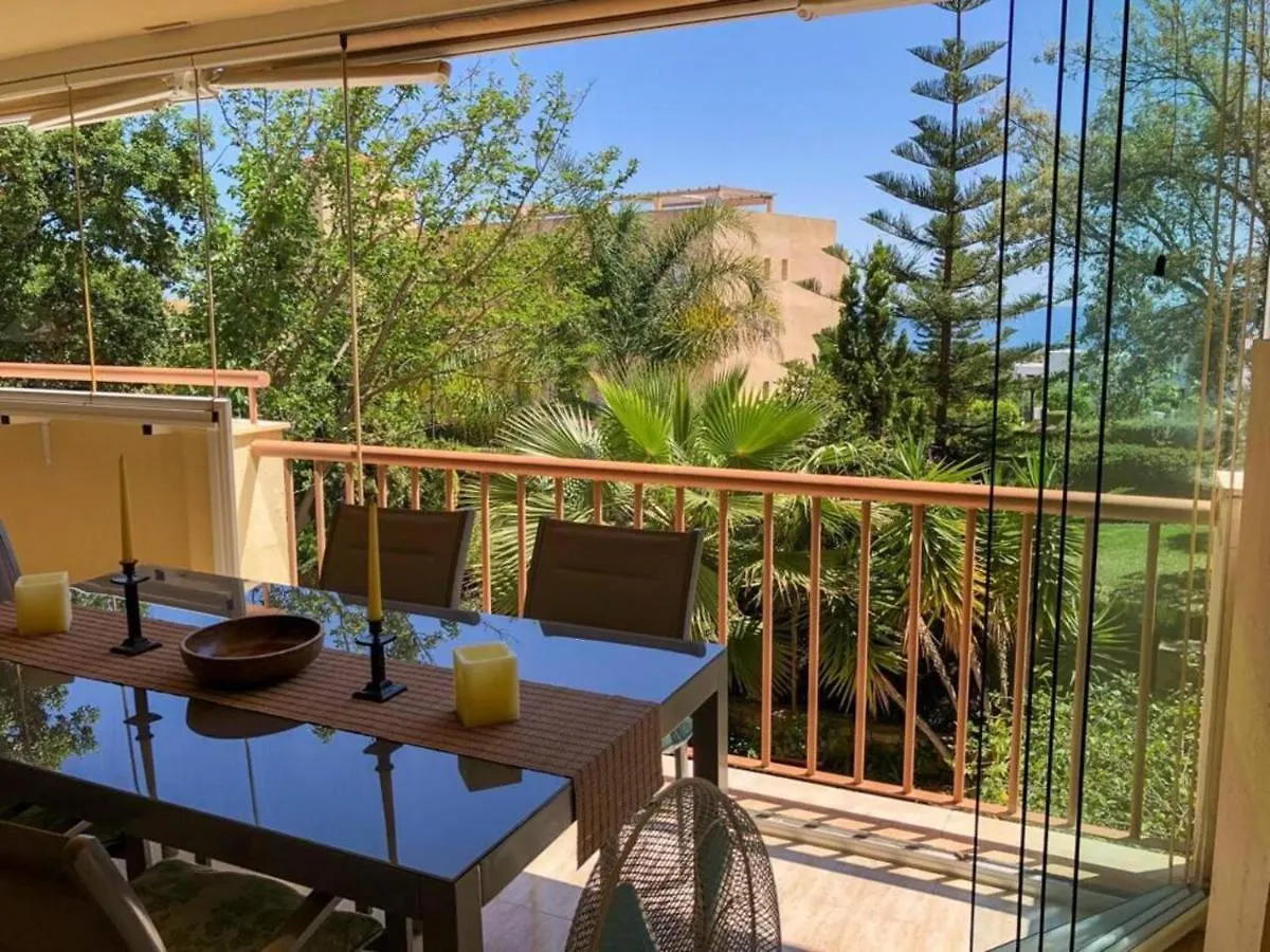 Nice Flat Close With Pool Marbella Spain Cabopino