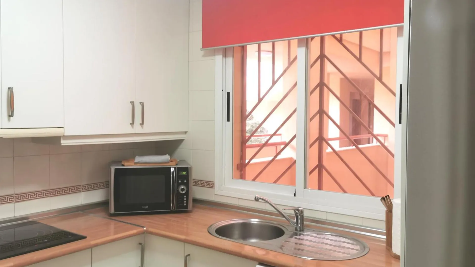Nice Flat Close With Pool Marbella Spain Cabopino